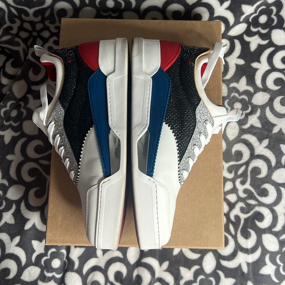 Size 44 - Picture 5 of 6